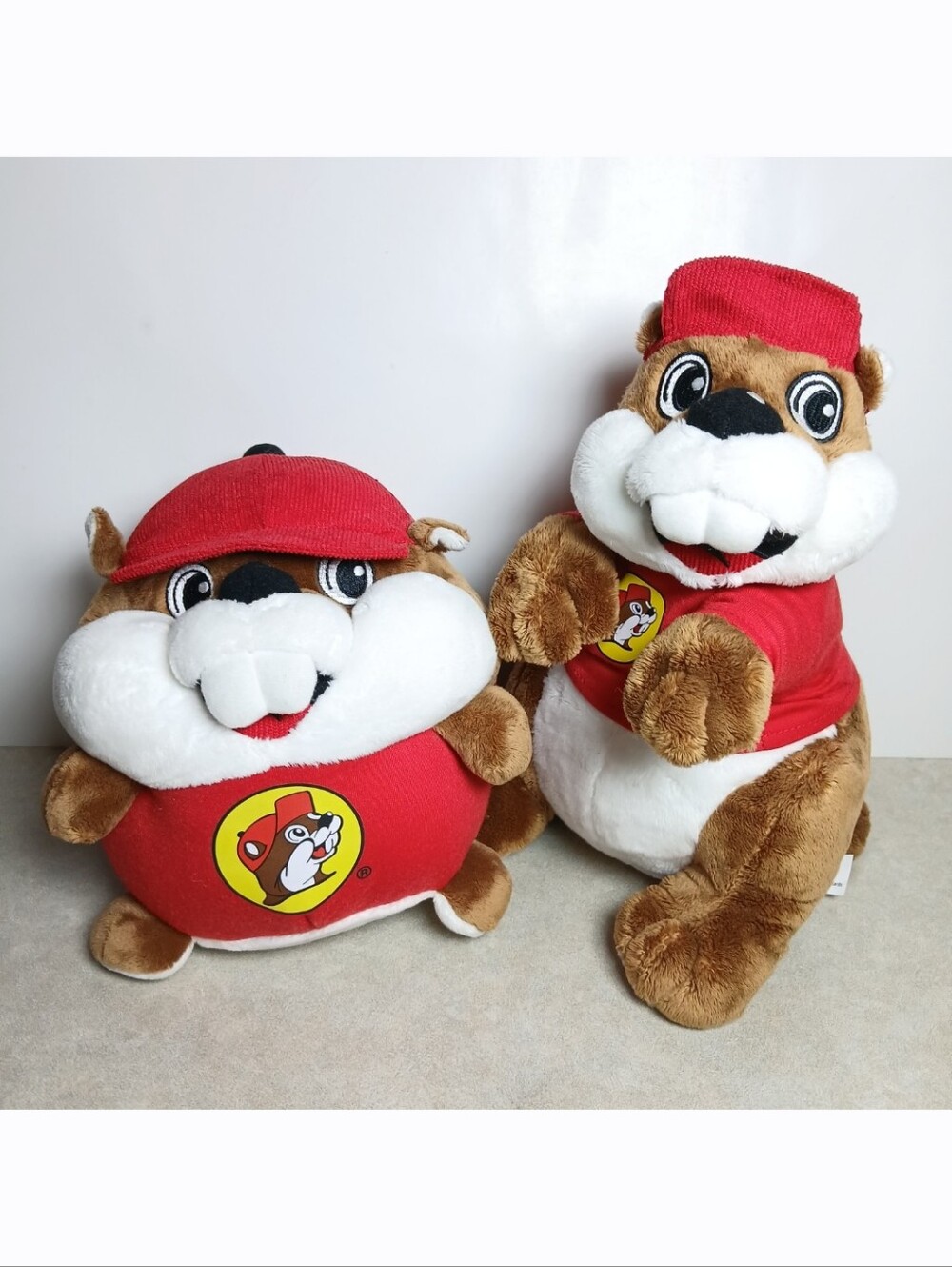 Buc-ee's Beaver Mascot Plush Stuffed Animal Toy Buc-ees Gas Station Lot of 2